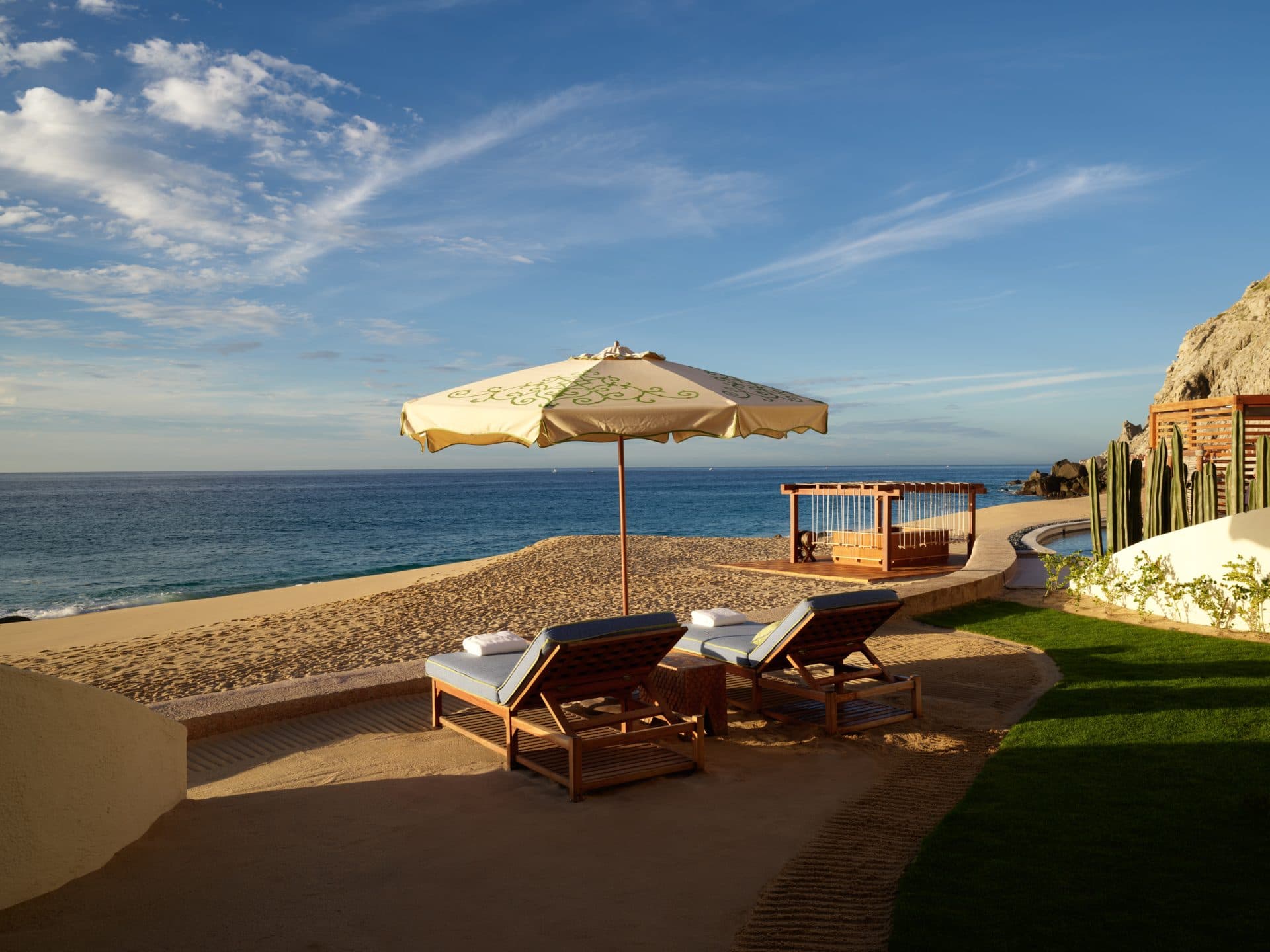 Beachfront suite overlooking the Pacific